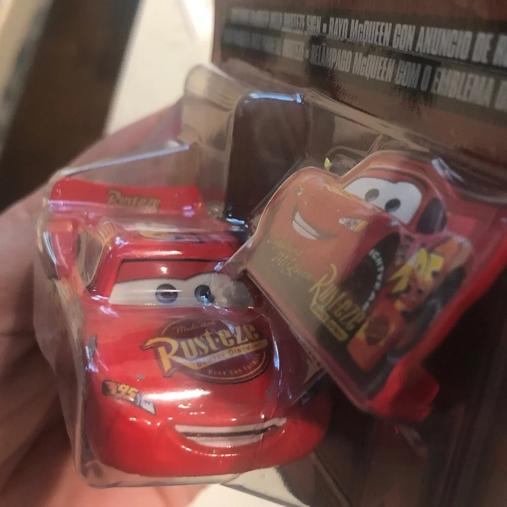 Pixar Cars Lightning McQueen Toy Car